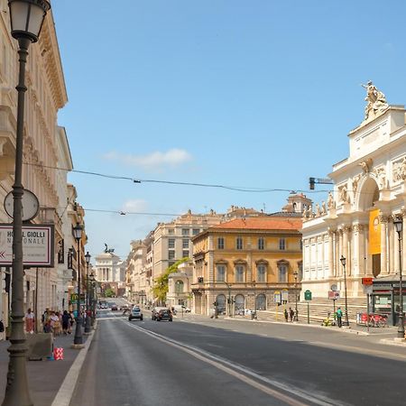 Imperial Nazionale Daire Roma Dış mekan fotoğraf